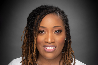 Alexis Dunn Amore Headshot