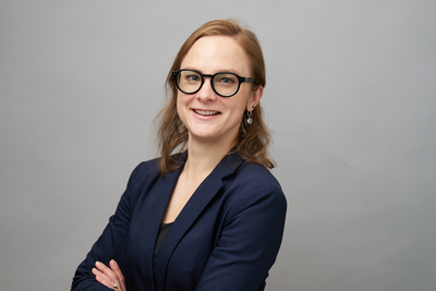 Ashleigh Holmes Headshot