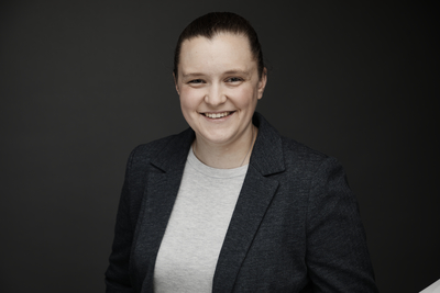 Hillary Dutton headshot