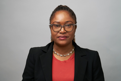 Esther Bauleni Headshot