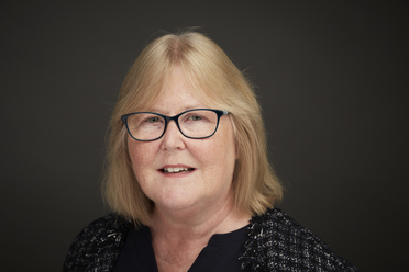 Robin Toft Klar headshot