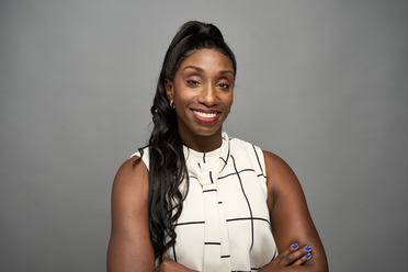 James-Conterelli, Sascha Headshot 